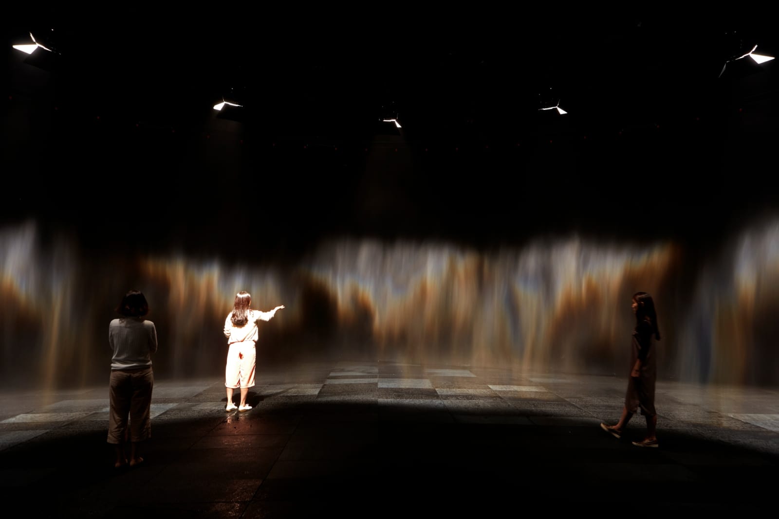 L’arcobaleno assemblato: Olafur Eliasson e l’architettura di un fenomeno
